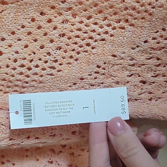 Top - Picture 3 of 5